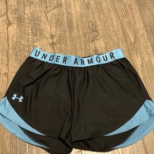 Under armour hardly worn athletic shorts